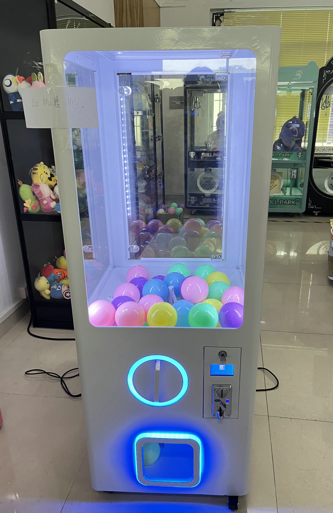 Playfun Easy Play 100mm Big La - đánh giá và giá Prize Capsule Toy Machine